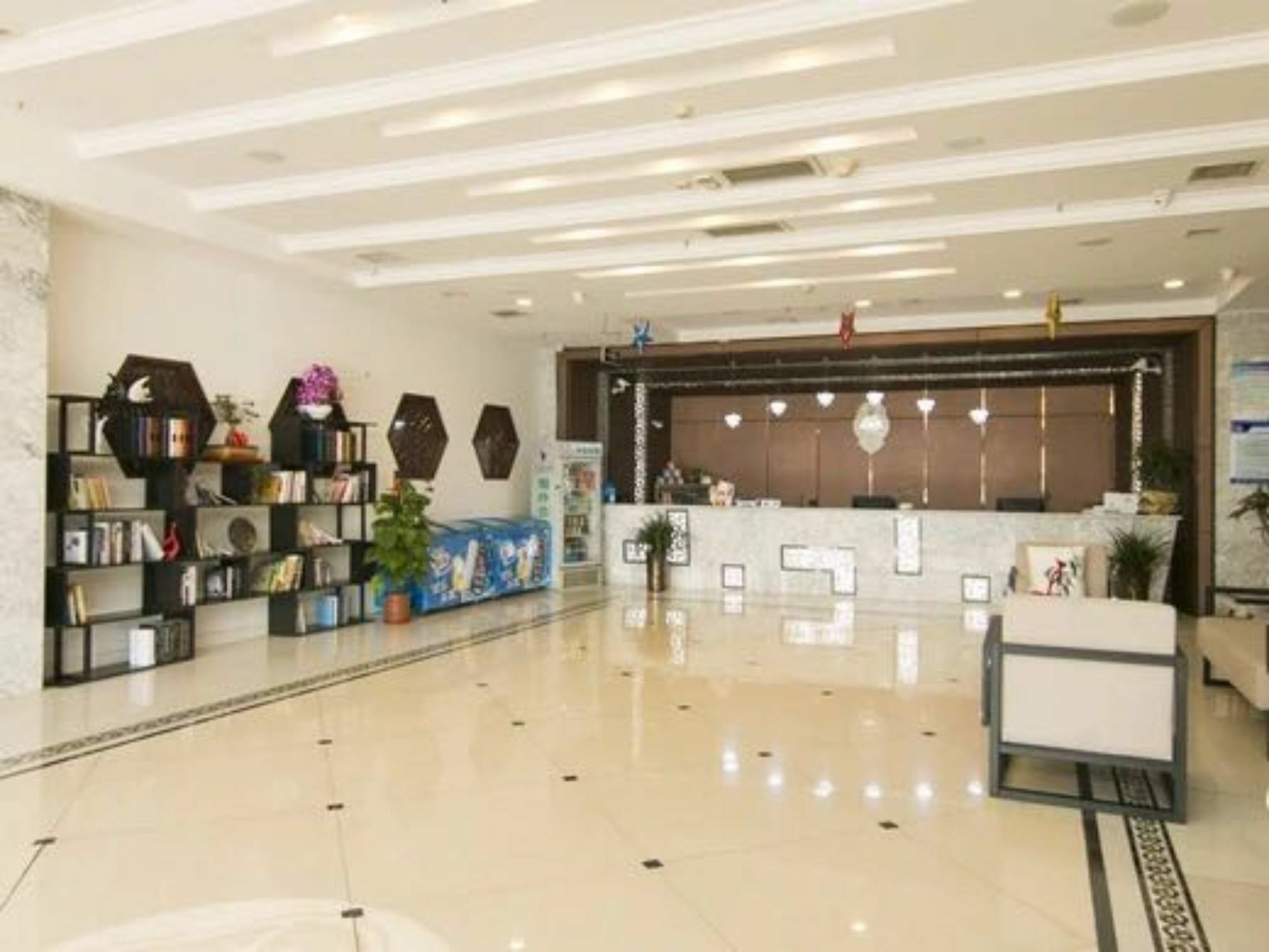 Tianjin Bindao Business Hotel Binhai  Exteriör bild