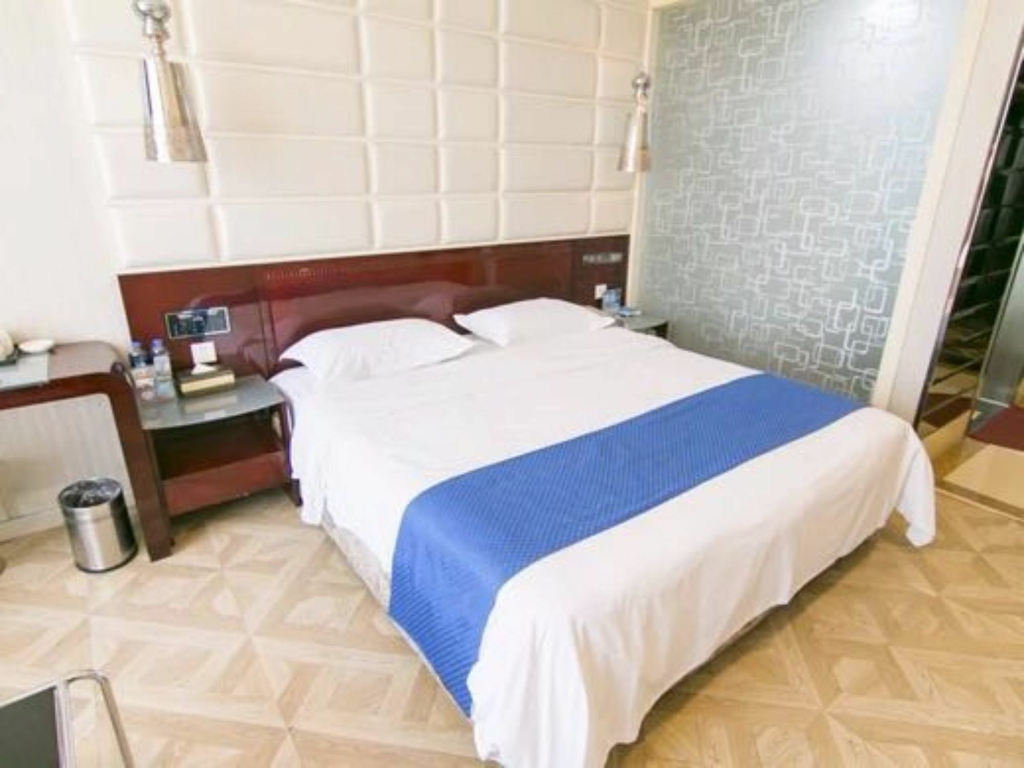 Tianjin Bindao Business Hotel Binhai  Exteriör bild